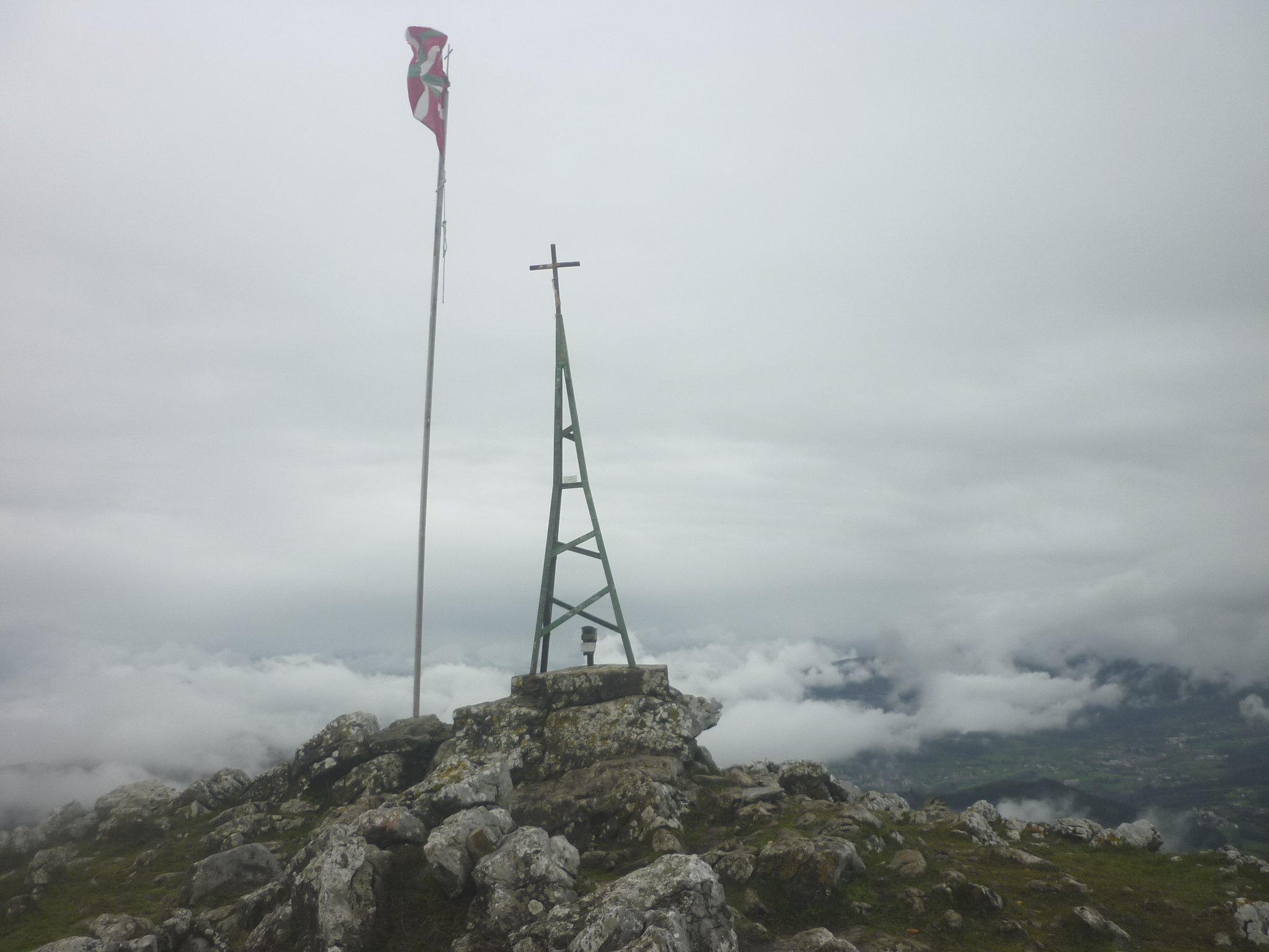 Foto Travesía: La Arboleda - Pico Mayor (746 m) - Pico de la Cruz (803 m) - S. Pedro de Galdasmes.
